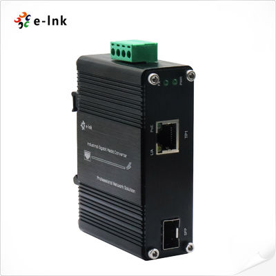 quality Mini Industrial 100/1000BASE-X SFP đến 10/100/1000BASE-T 30W PoE+ Media Converter factory