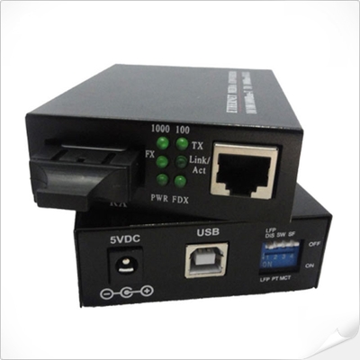 USB Powered 10/100Base-TX đến 100Base-FX Ethernet Media Converter